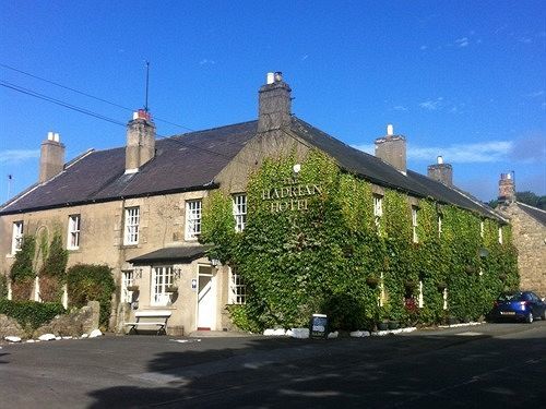 The Hadrian Hotel Wall Bagian luar foto