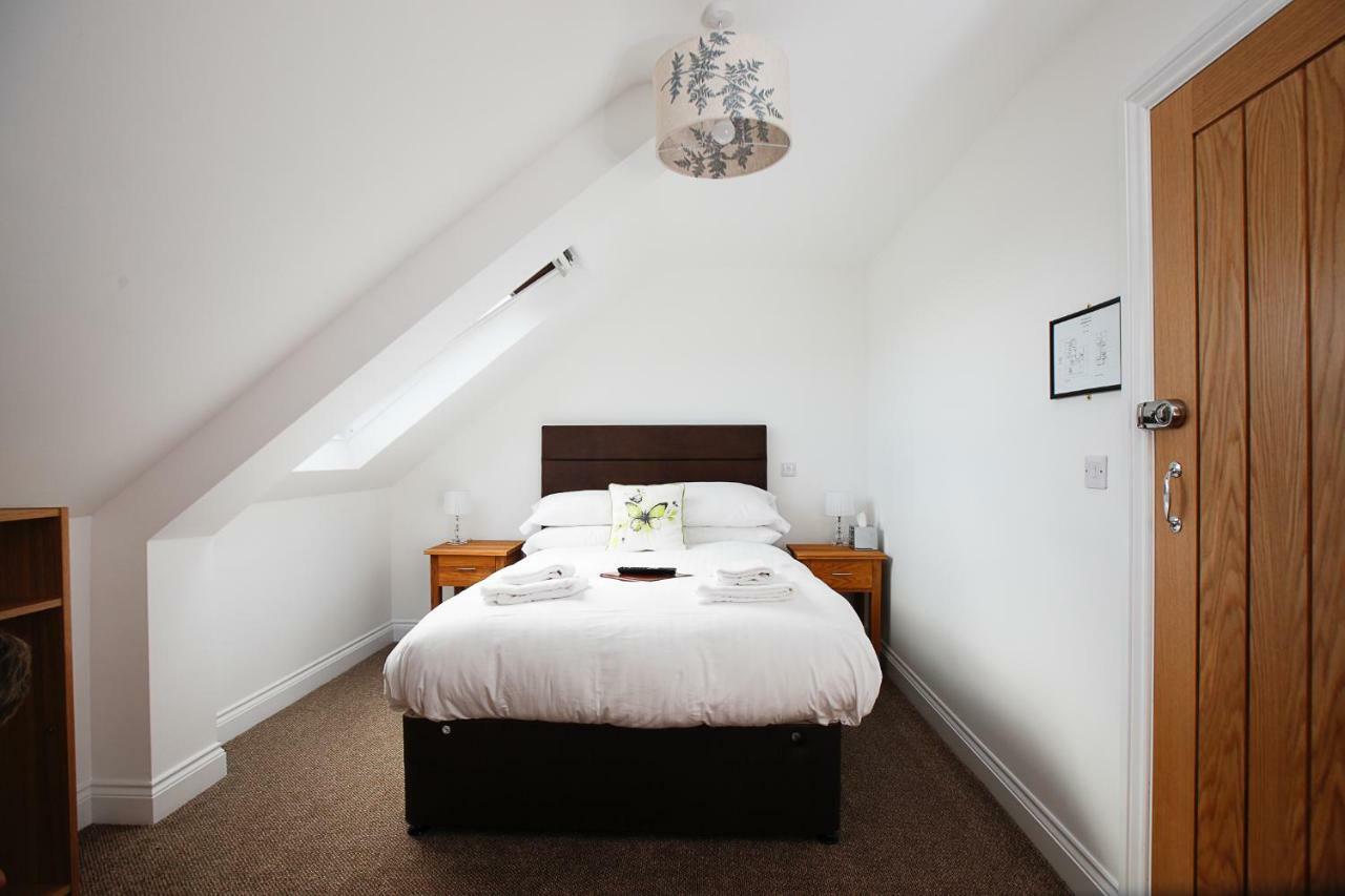 The Hadrian Hotel Wall Bagian luar foto